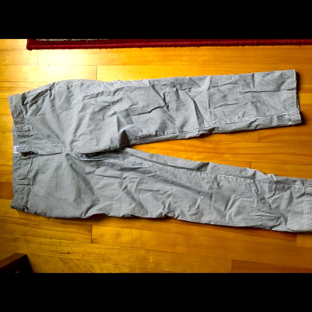 Gap khaki boyfriend fit pants